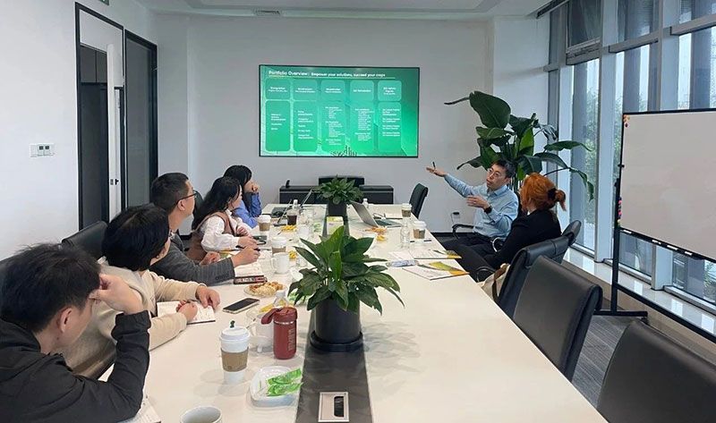 巴西國家植物保護產品協會專家訪問新朝陽，共探生物農業合作新機遇